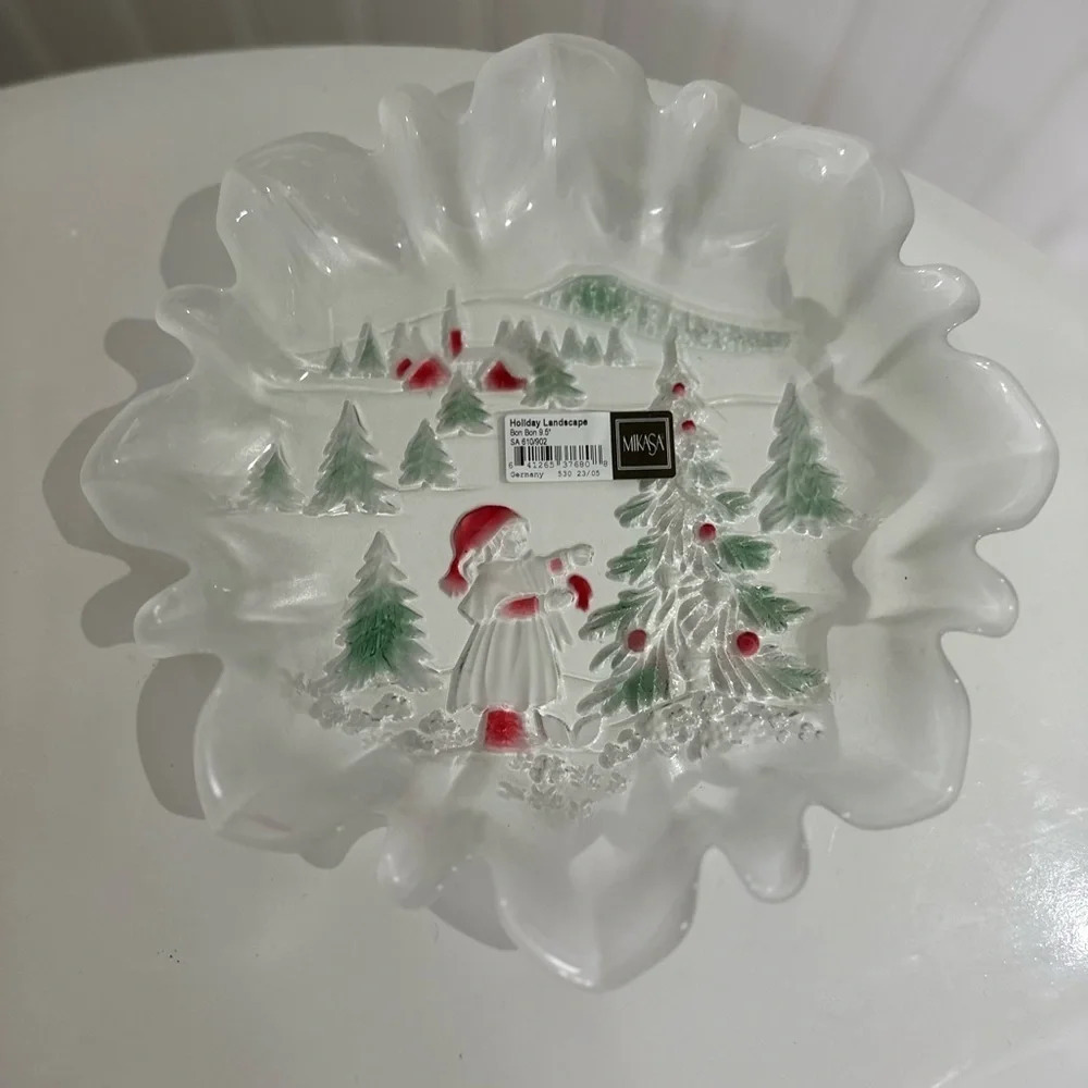 Mikasa Holiday Landscap 9.5" Glass Plate Made in Germany‎
